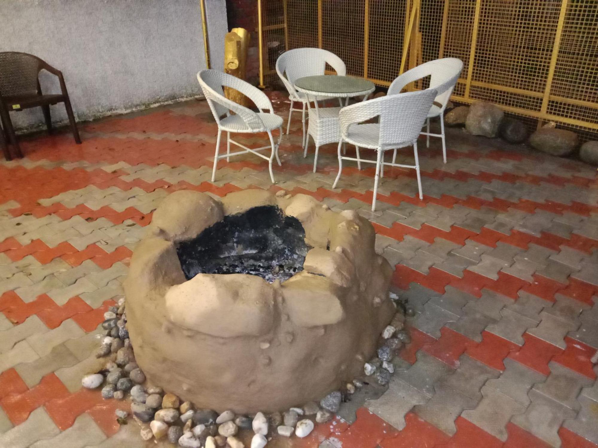 Hotel Apple Flower 马拉里 外观 照片