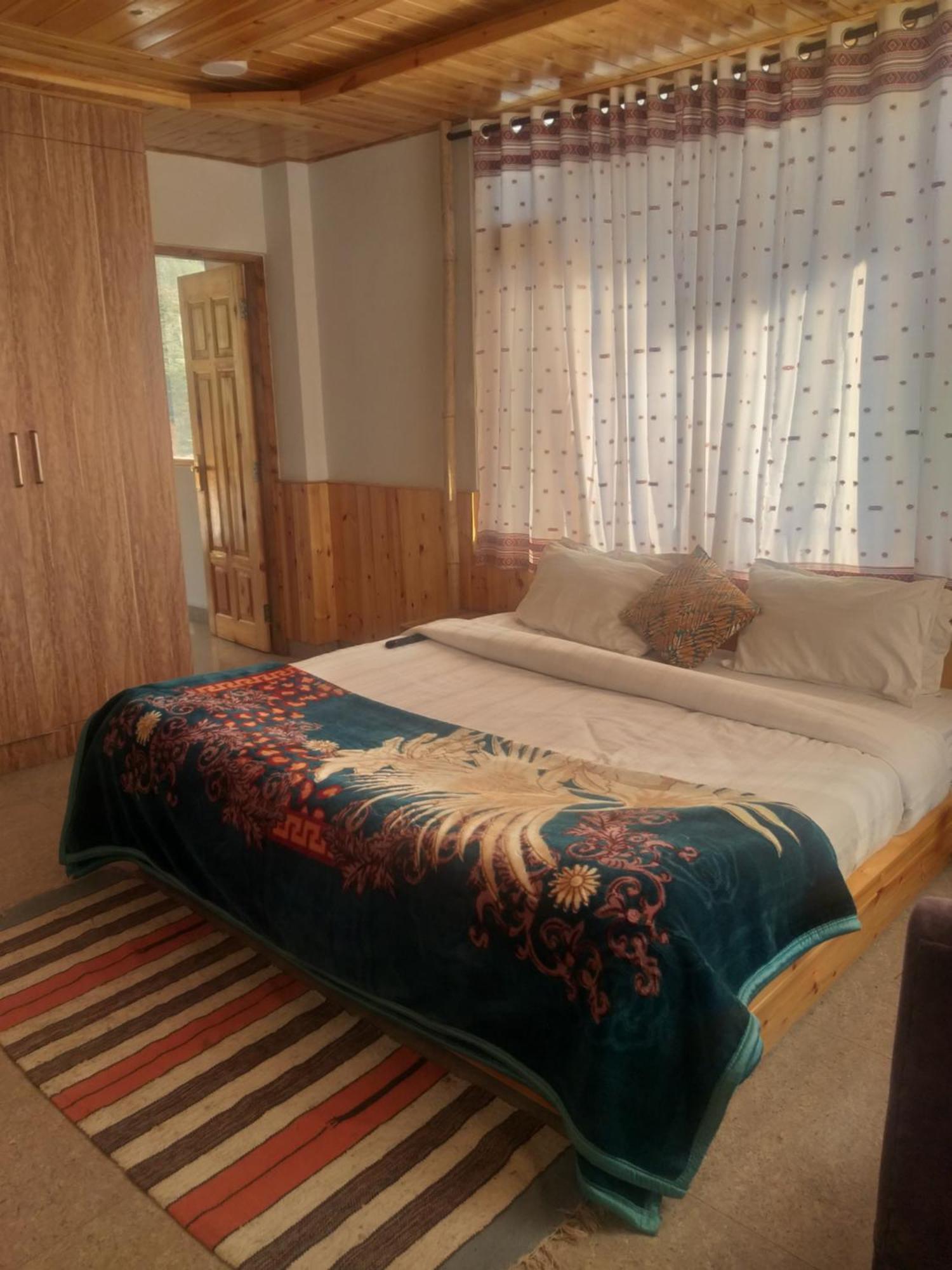 Hotel Apple Flower 马拉里 外观 照片